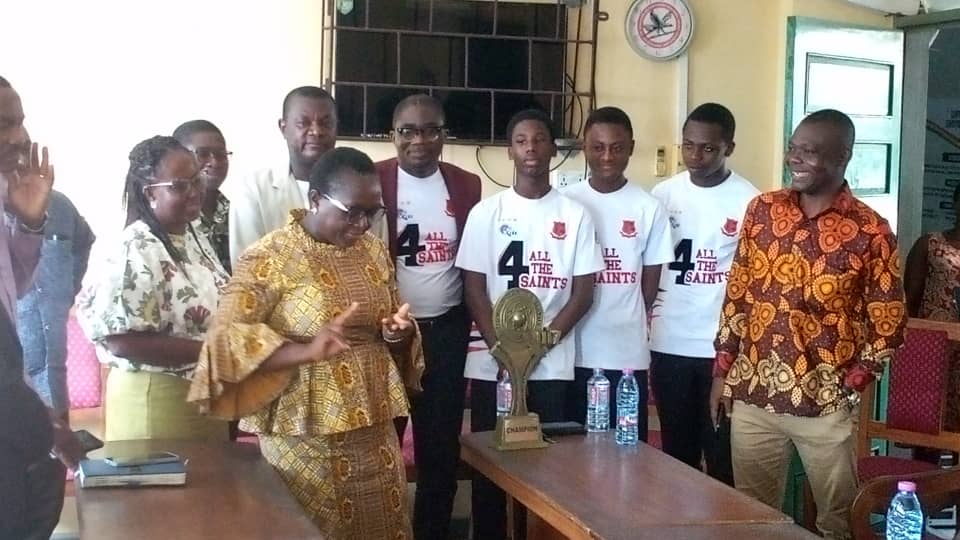 MFANTSIPIM SCHOOL’S NSMQ CHAMPIONS PAY COURTESY CALL ON CENTRAL REGIONAL DIRECTOR OF EDUCATION, OMANHENE OF OGUAAMAN, AND THE METHODIST DIOCESE